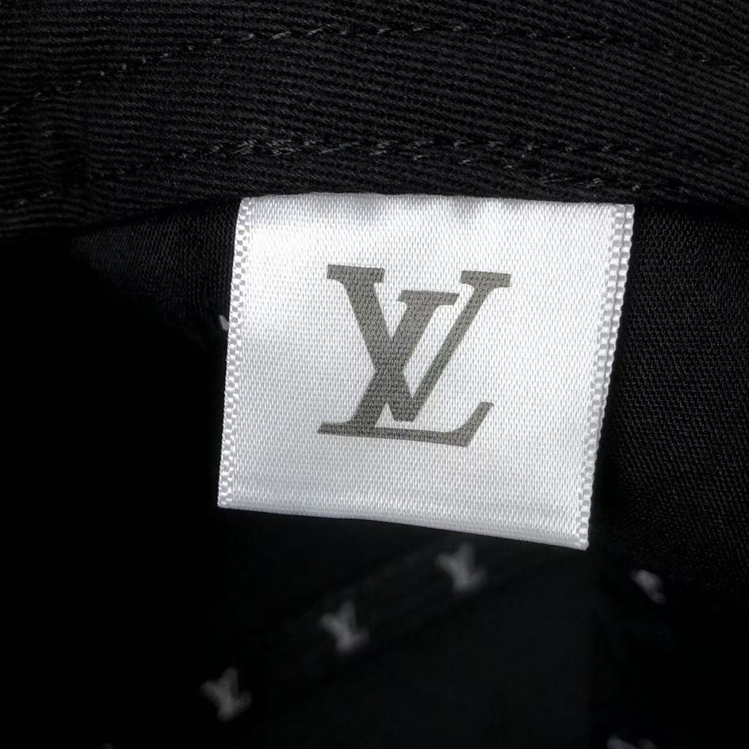 Louis Vuitton 65 L⭐ - Image 12