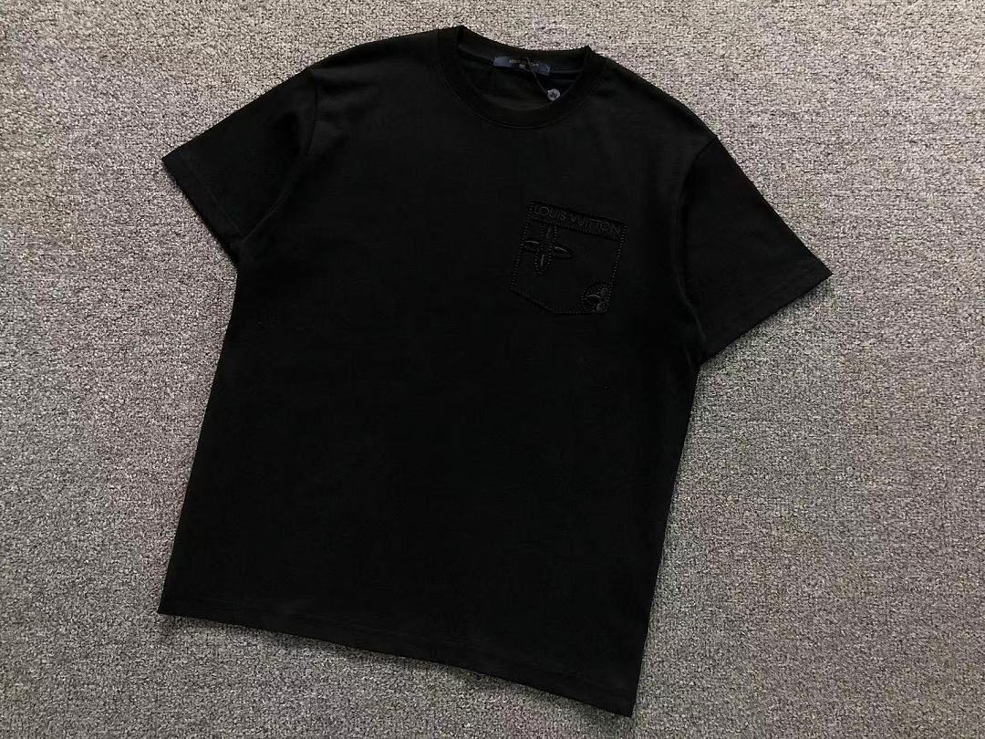 Louis Vuitton 125 L⭐ T-SHIRT 2208034015 (Im 170Cm 60Kg I Wear Size S In The Phot) - Image 10