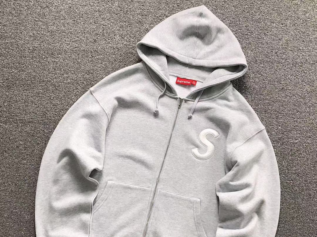 Supreme 228 S⭐⭐R⭐⭐E HOODIE 4201260402 (Im 170Cm 60Kg I Wear Size S In The Phot) - Image 10