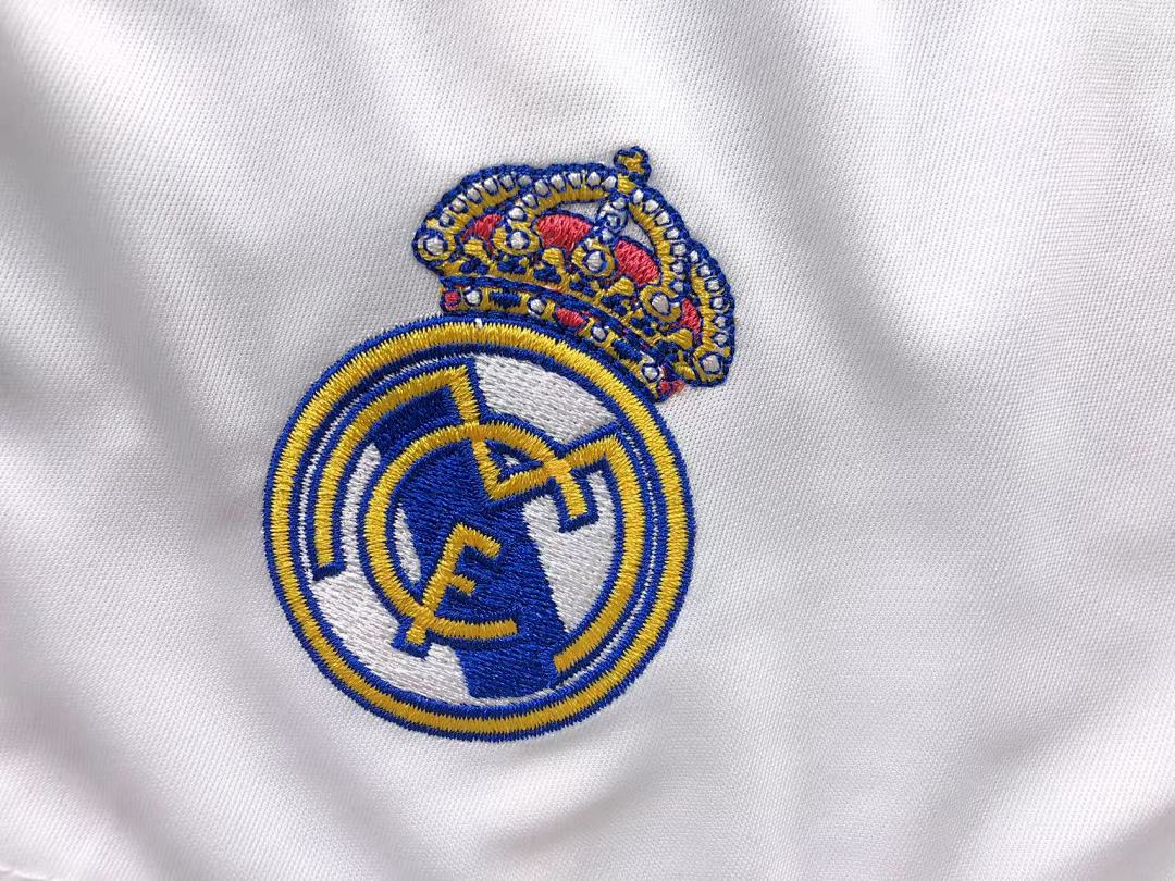 Chanel 75 FOOTBALL T-SHIRT SHORTS - Image 23