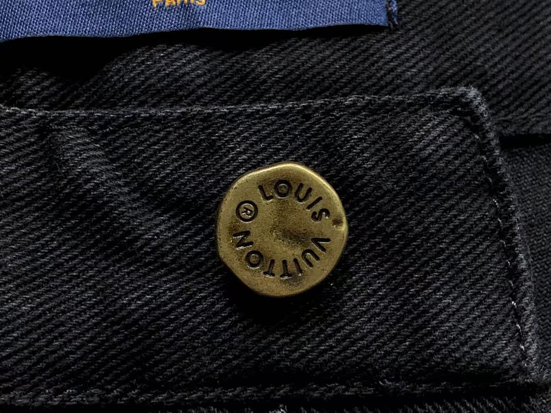 Louis Vuitton 195 L⭐ - Image 27