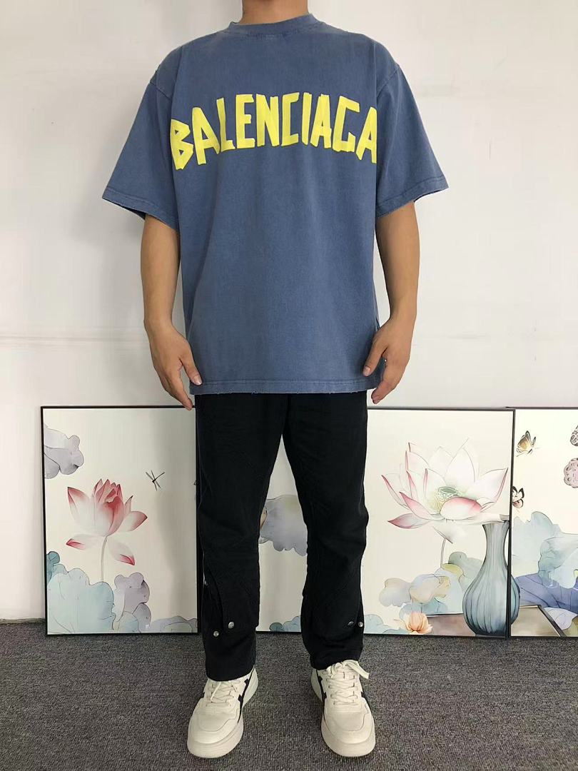 Balenciaga 138 B⭐L⭐⭐⭐IA⭐A T-SHIRT 41060602077 (Im 170Cm 60Kg I Wear Size XS In The Phot) - Image 3