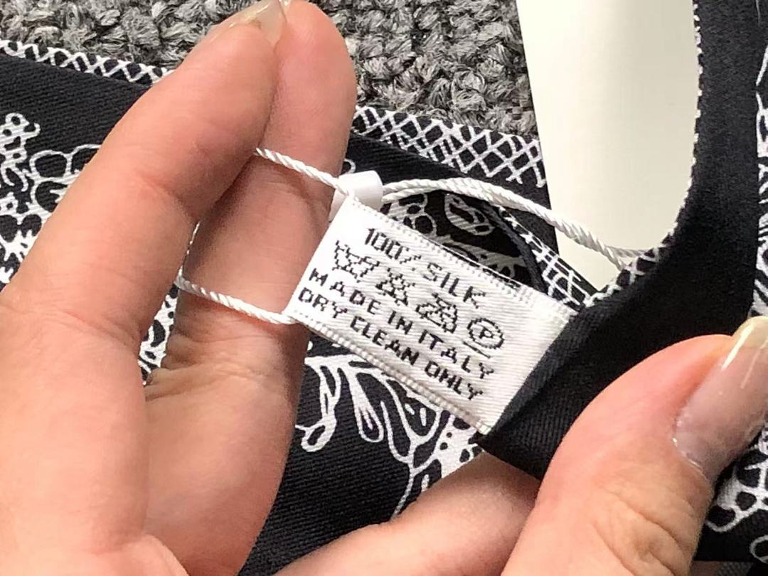 Dior 68 D⭐O⭐ SCARF 5220714102 (Long 180CM* Wide 8CM*) - Image 8