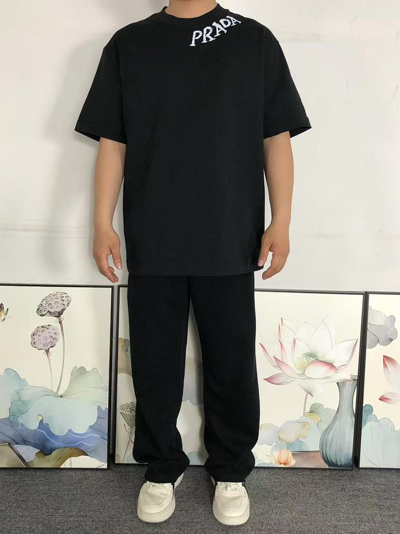 Prada 115 P⭐A⭐A T-SHIRT 5232404147 (Im 170Cm 60Kg I Wear Size M In The Phot) - Image 3