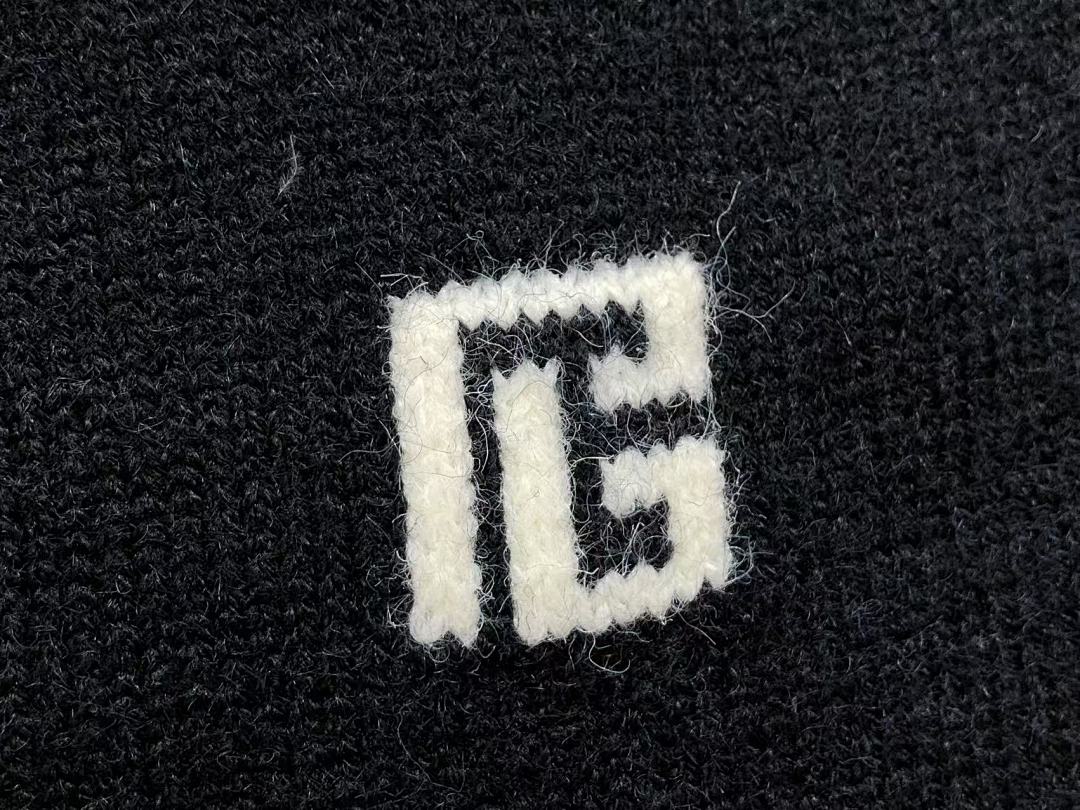 Balmain 128 BALMAIN SWEATER 11082513140 (Im 170Cm 60Kg I Wear Size M In The Phot) - Image 13