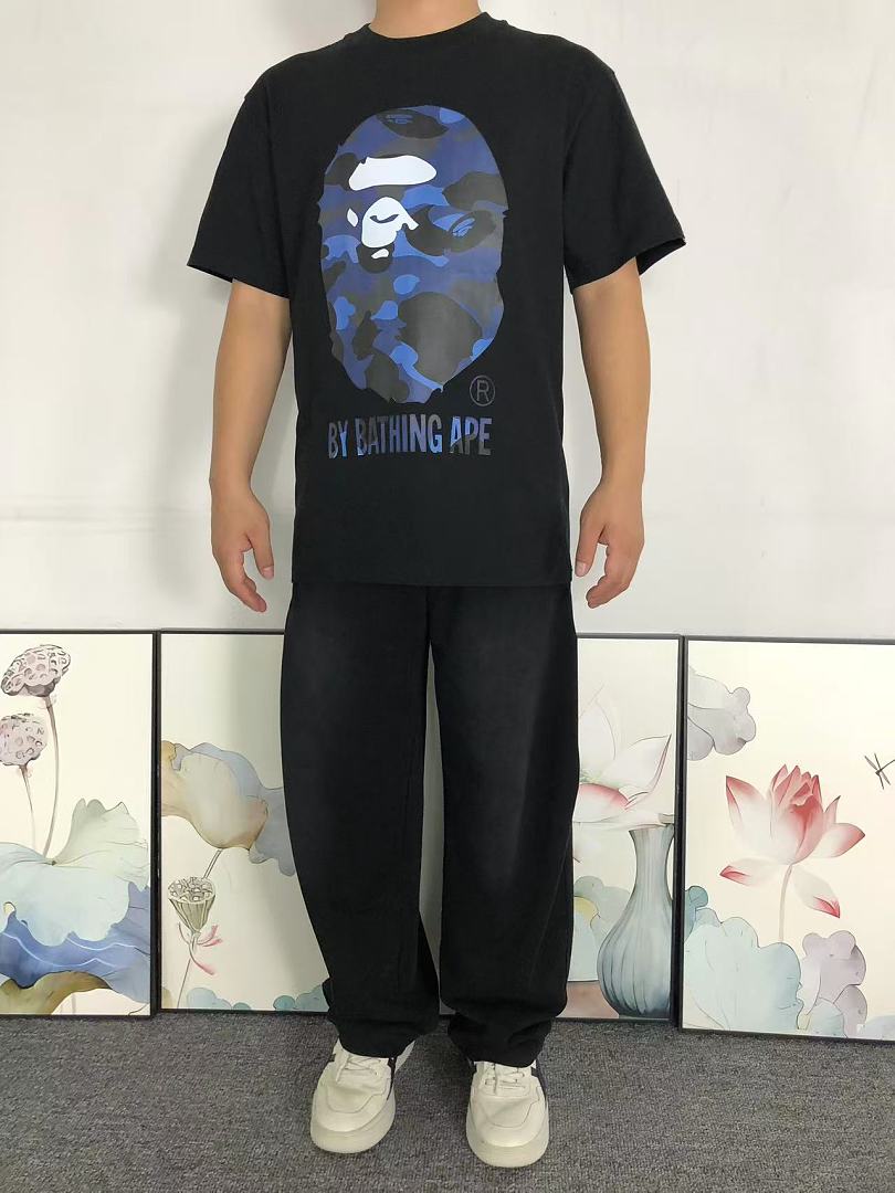 Bape 82 BAPE T-SHIRT 52070606164 (Im 170Cm 60Kg I Wear Size M In The Phot) - Image 3