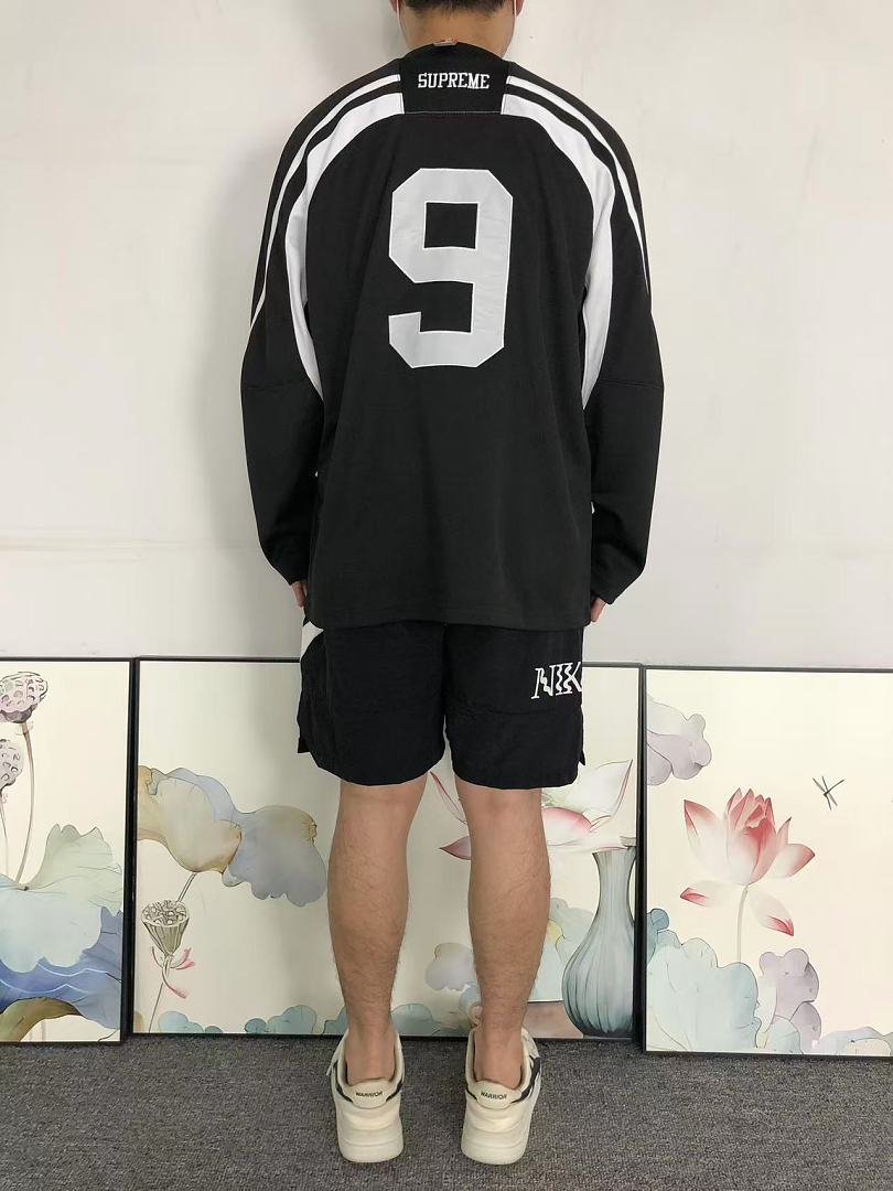 Supreme 228 S⭐⭐R⭐⭐E LONG SLEEVED 12780235 (Im 170Cm 60Kg I Wear Size M In The Phot) - Image 4