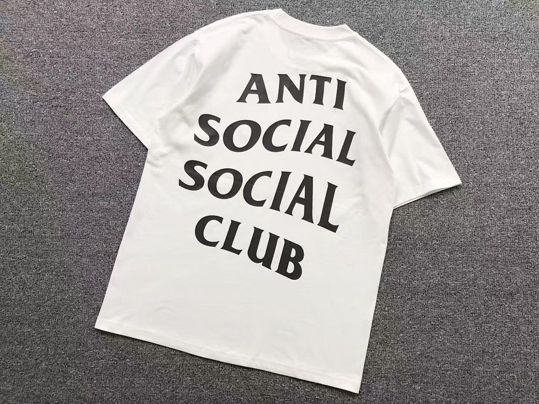 Christian Louboutin 85 ANTI SOCIAL CLUB T-SHIRT - Image 17