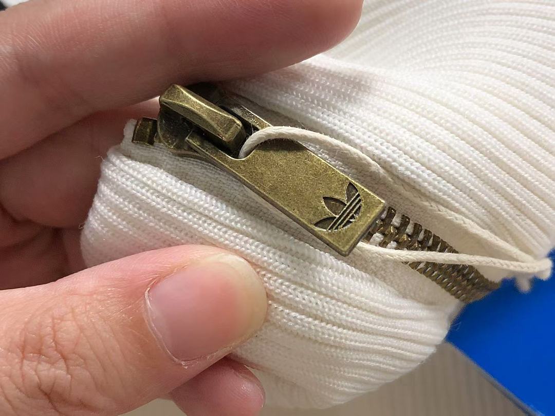 Adidas 188 A⭐I⭐AS JACKET FEMAIE - Image 11