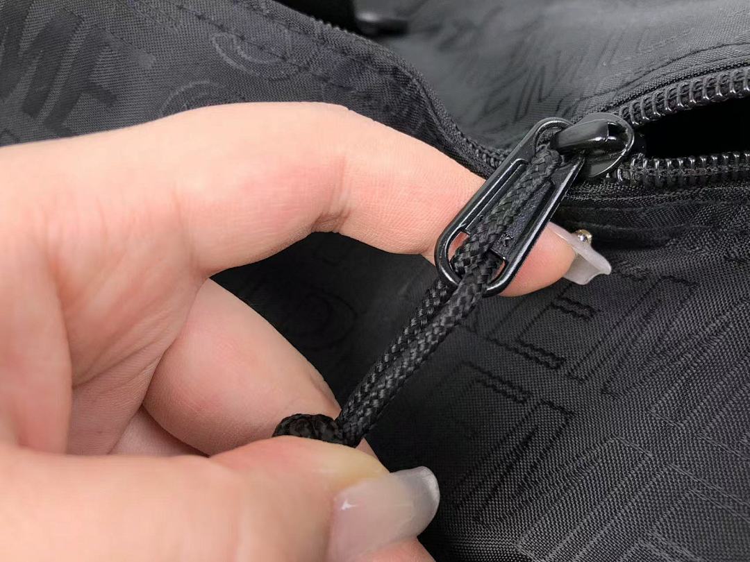 Supreme 115 S⭐⭐R⭐⭐E BAG 412231813 (Long 55CM* Wide 34CM* High 28CM) - Image 36