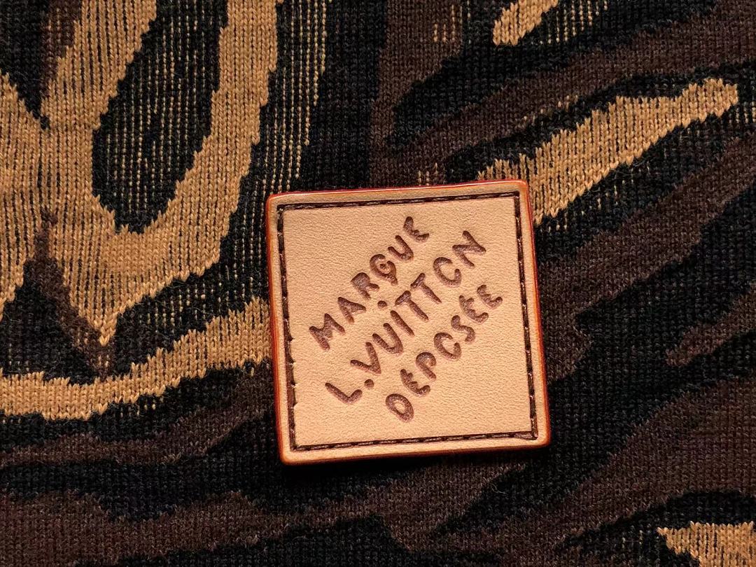 Louis Vuitton 178 L⭐ T-SHIRT 3208124421 (Im 170Cm 60Kg I Wear Size S In The Phot) - Image 8
