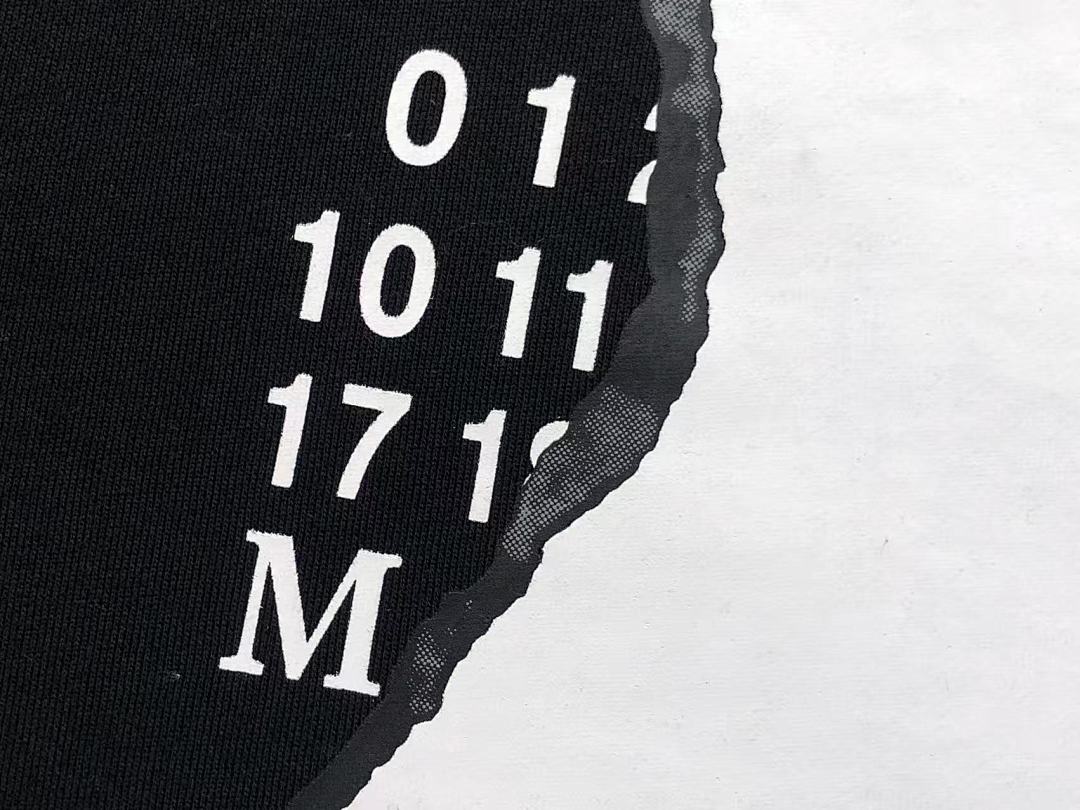 On Running 138 MAISON MARGIELA HOODIE 5123010162 (Im 170Cm 60Kg I Wear Size 44 In The Phot) - Image 14