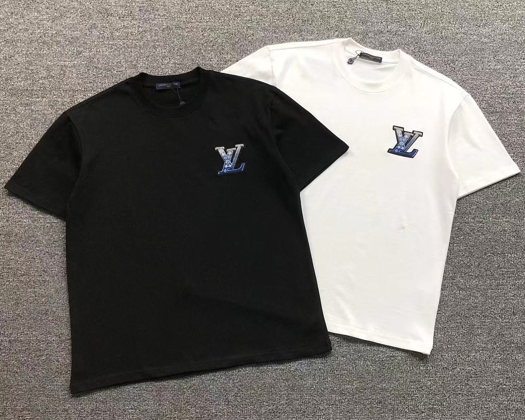 Louis Vuitton 85 L⭐ T-SHIRT 125210332 (Im 170Cm 60Kg I Wear Size M In The Phot) - Image 5