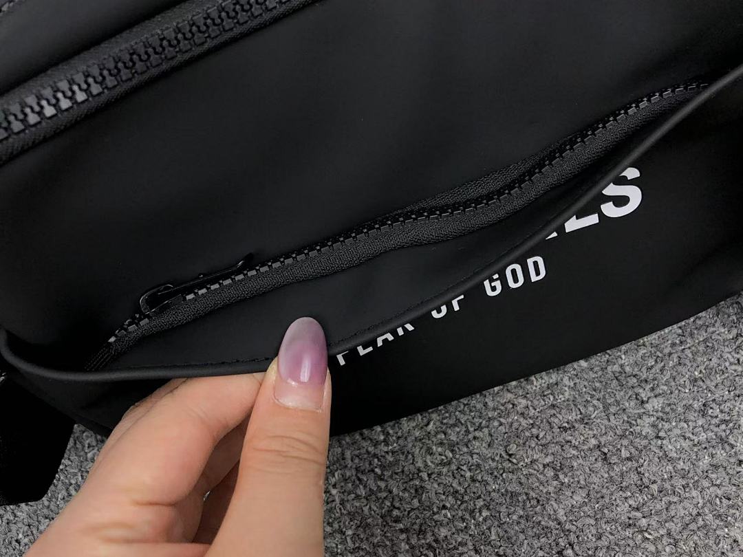 Fear of God 85 FOG BAG 111190966 (Long 23CM* Wide 5CM* High 16CM) - Image 17