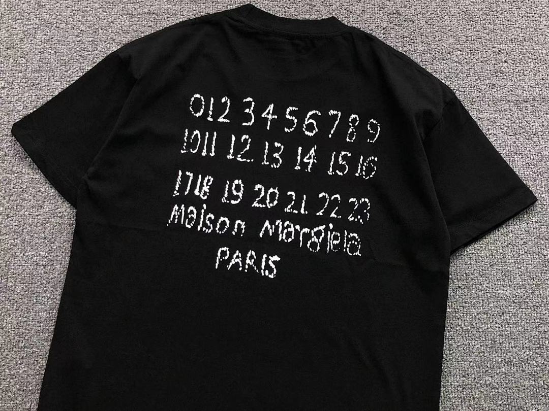 On Running 88 MAISON MARGIELA T-SHIRT 5231234162 (Im 170Cm 60Kg I Wear Size 46 In The Phot) - Image 12
