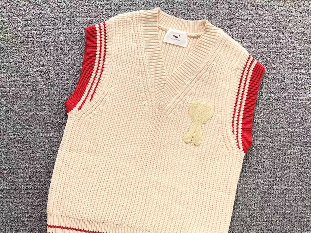 AMI 115 AMI SWEATER VEST 510181488 (Im 170Cm 60Kg I Wear Size S In The Phot) - Image 11