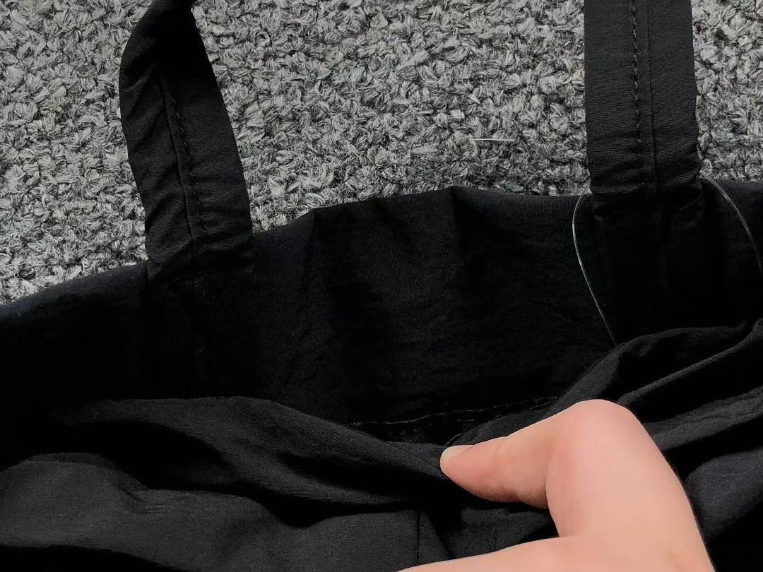 On Running 158 LULULEMON BAG 4207030977 (Long 26CM* Wide 11CM* High 19CM) - Image 34