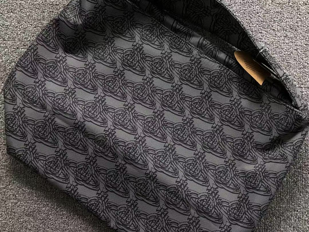 Vivienne Westwood 129 VIVIENNE WESTWOOD BAG 2207022676 (Long 36CM* Wide 21CM* High 39CM) - Image 4