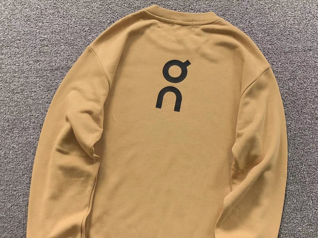 On Running 129 ON HOODIE 12961230 (Im 170Cm 60Kg I Wear Size M In The Phot) - Image 12