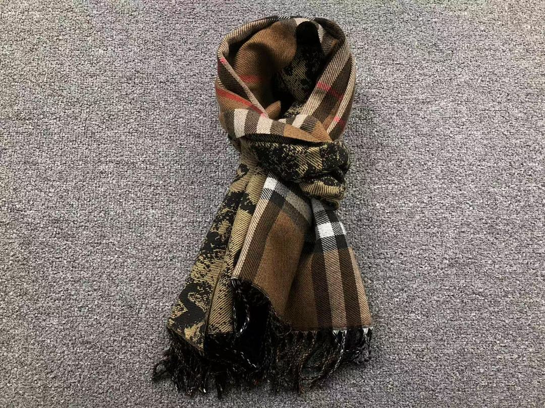 Burberry 85 B⭐R⭐E⭐RY SCARF 512202976 (Long 184CM* Wide 65CM*) - Image 5
