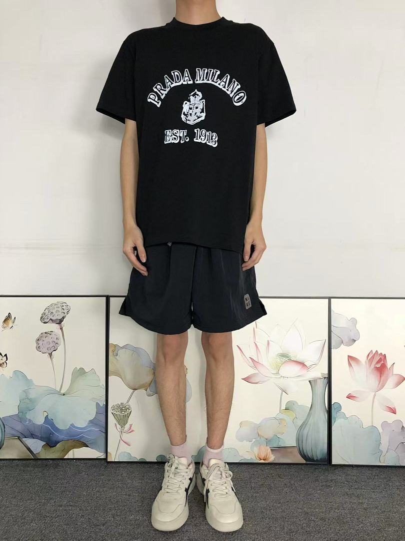 Prada 128 P⭐A⭐A T-SHIRT 3203053221 (Im 170Cm 60Kg I Wear Size S In The Phot) - Image 3