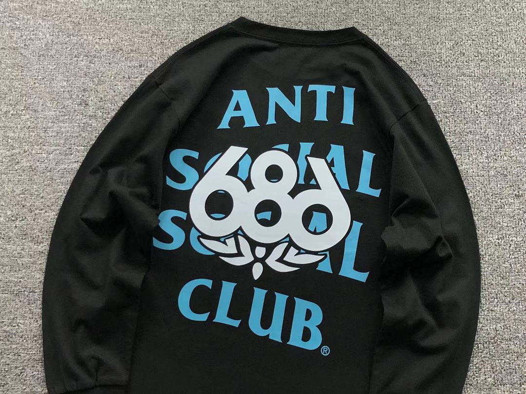 Christian Louboutin 105 ANTI SOCIAL CLUB LONG SLEEVED 412242102 (Im 170Cm 57Kg I Wear Size M In The Phot) - Image 9