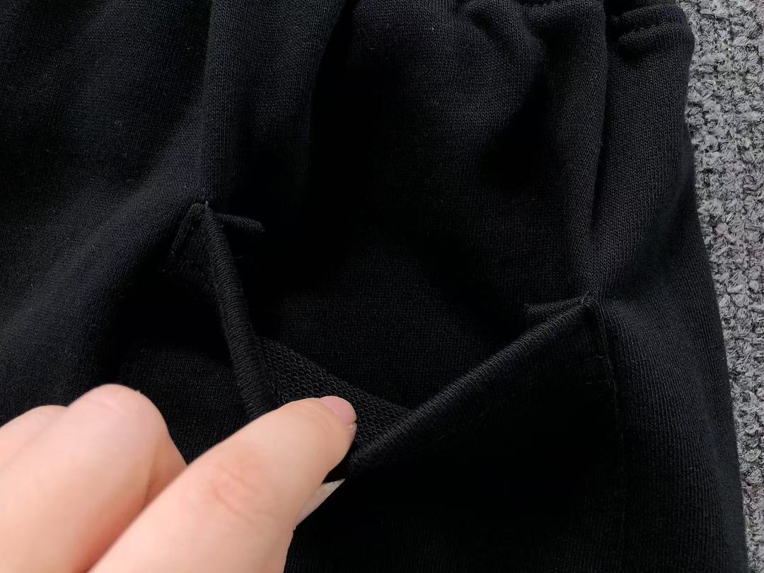 Louis Vuitton SHORTS 158 L⭐ T-SHIRT 2208020715 (Im 170Cm 60Kg I Wear Size S In The Phot) - Image 39