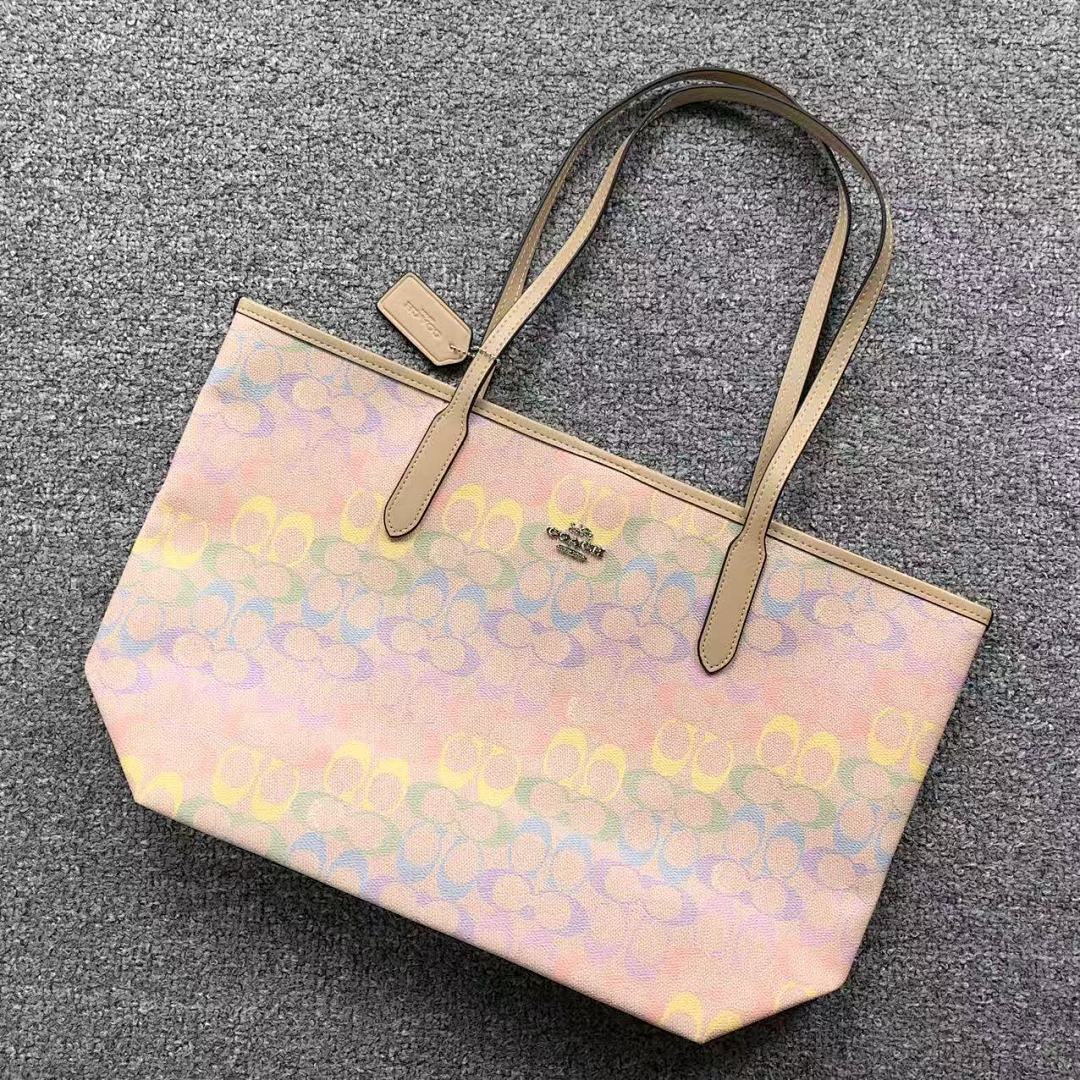 Coach Coach 208 C⭐A⭐H BAG 4204112375 (Long 32CM* Wide 15CM* High 28CM), photo 1