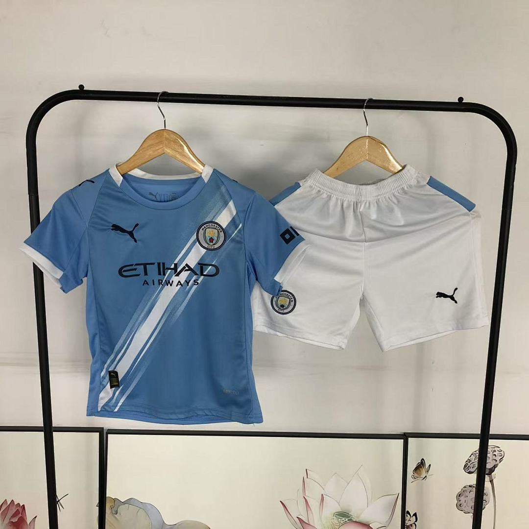 Chanel 75 FOOTBALL T-SHIRT SHORTS - Image 31