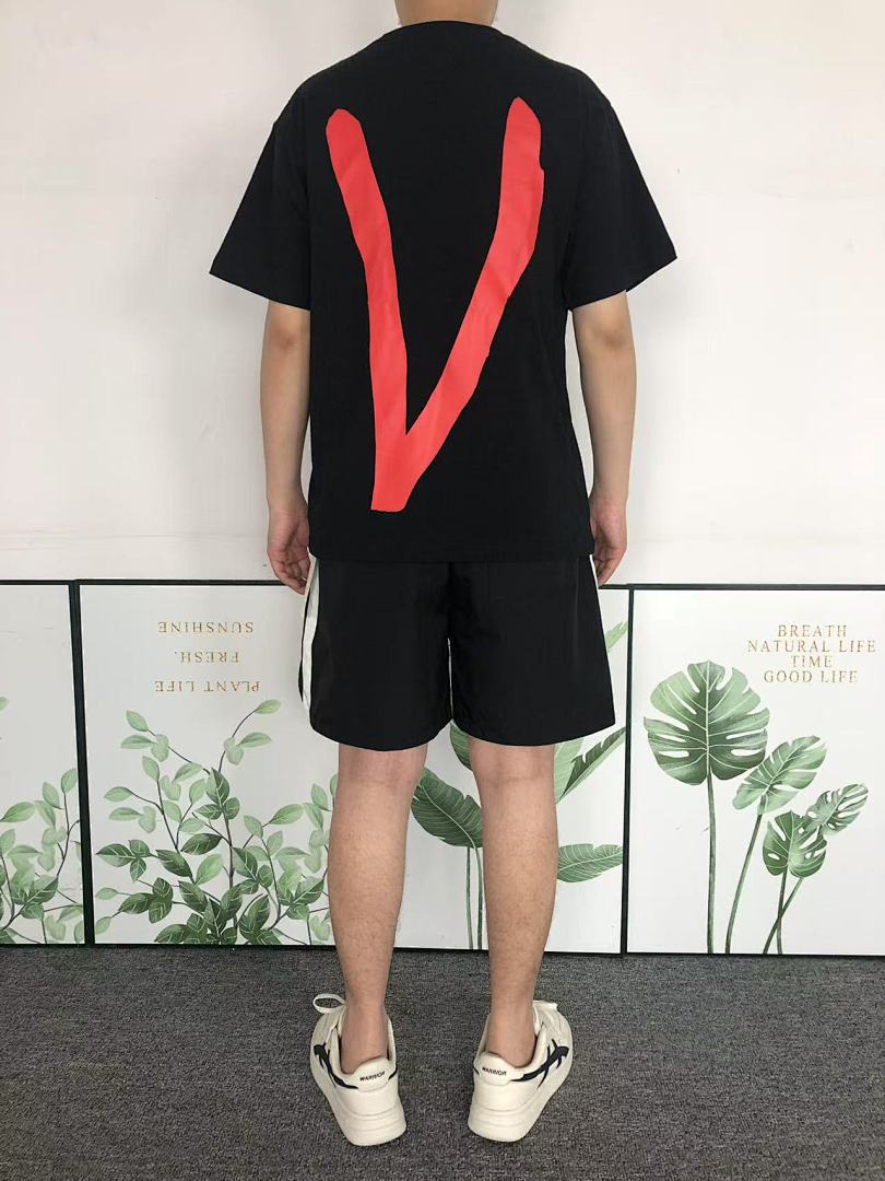On Running 69 VLONE T-SHIRT 504149091 (Im 170Cm 60Kg I Wear Size S In The Phot) - Image 4