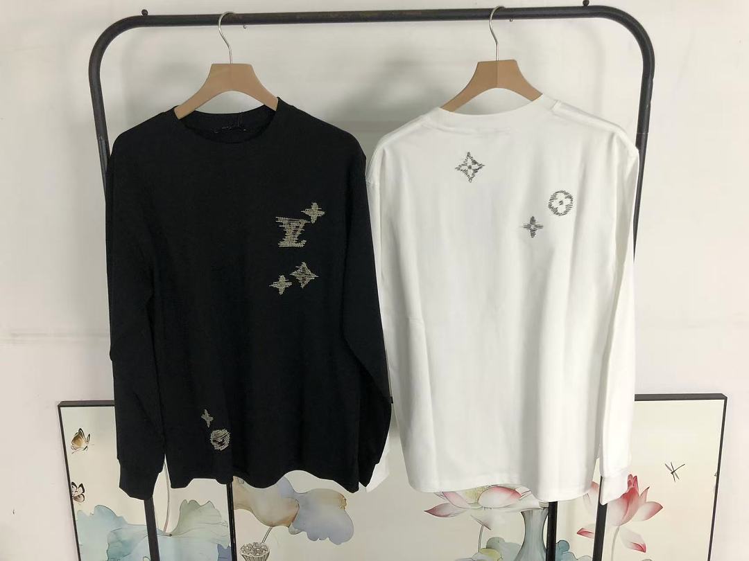 Louis Vuitton 139 L⭐ LONG SLEEVED 3207240721 (Im 170Cm 60Kg I Wear Size M In The Phot) - Image 25