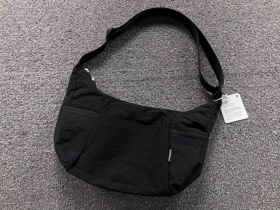 On Running 85 LULULEMON BAG 1108220566 (Long 37CM* Wide 9CM* High 26CM) - Image 6