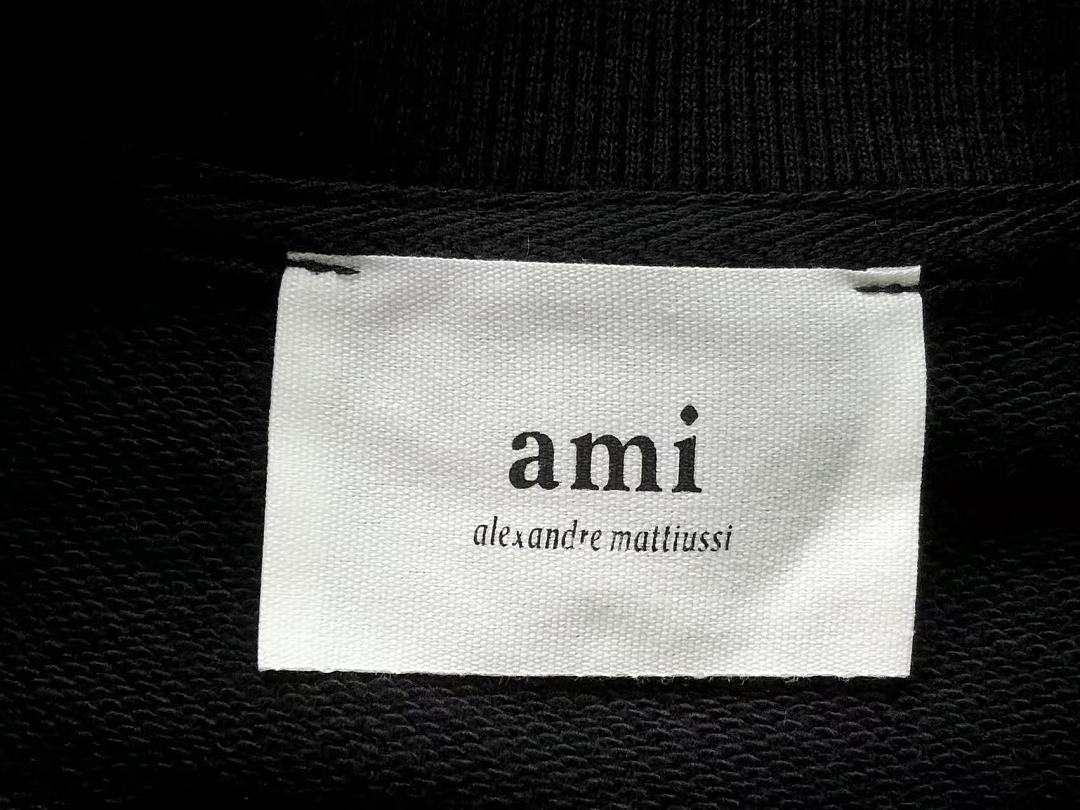 AMI 175 AMI HOODIE 22082708001 (Im 170Cm 60Kg I Wear Size M In The Phot) - Image 40