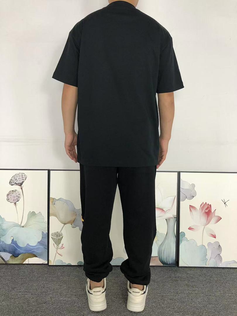 Louis Vuitton 118 L⭐ T-SHIRT 592203147 (Im 170Cm 60Kg I Wear Size M In The Phot) - Image 4