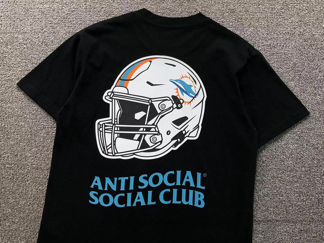 Christian Louboutin 88 ANTI SOCIAL CLUB T-SHIRT 126212002 (Im 170Cm 60Kg I Wear Size M In The Phot) - Image 12