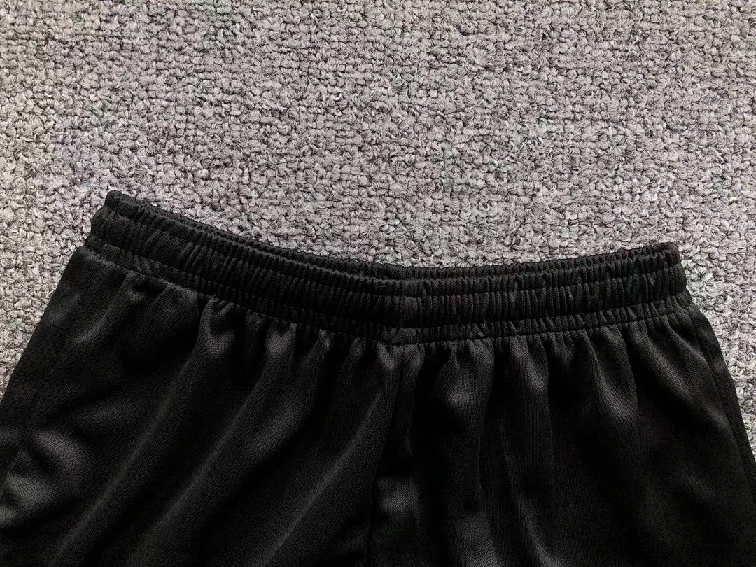 Chanel 68 FOOTBALL T-SHIRT SHORTS - Image 25
