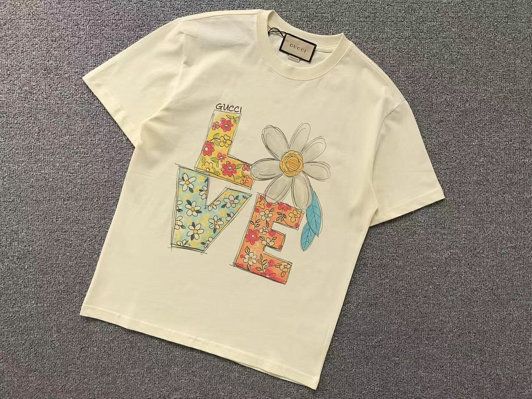 Gucci 85 G⭐C⭐I T-SHIRT 5042615101 (Im 170Cm 60Kg I Wear Size S In The Phot) - Image 6