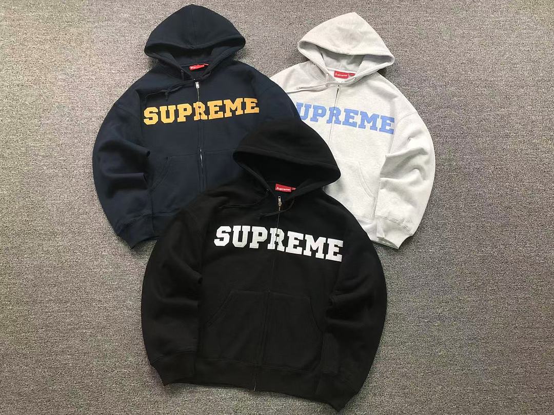 Supreme 275 S⭐⭐R⭐⭐E HOODIE 52071506182 (Im 170Cm 60Kg I Wear Size S In The Phot) - Image 5