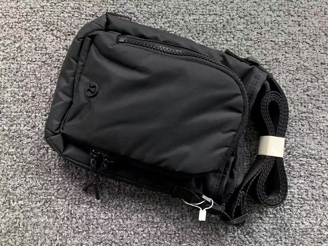 On Running 128 LULULEMON BAG 4106032777 (Long 16CM* Wide 7CM* High 20CM) - Image 8
