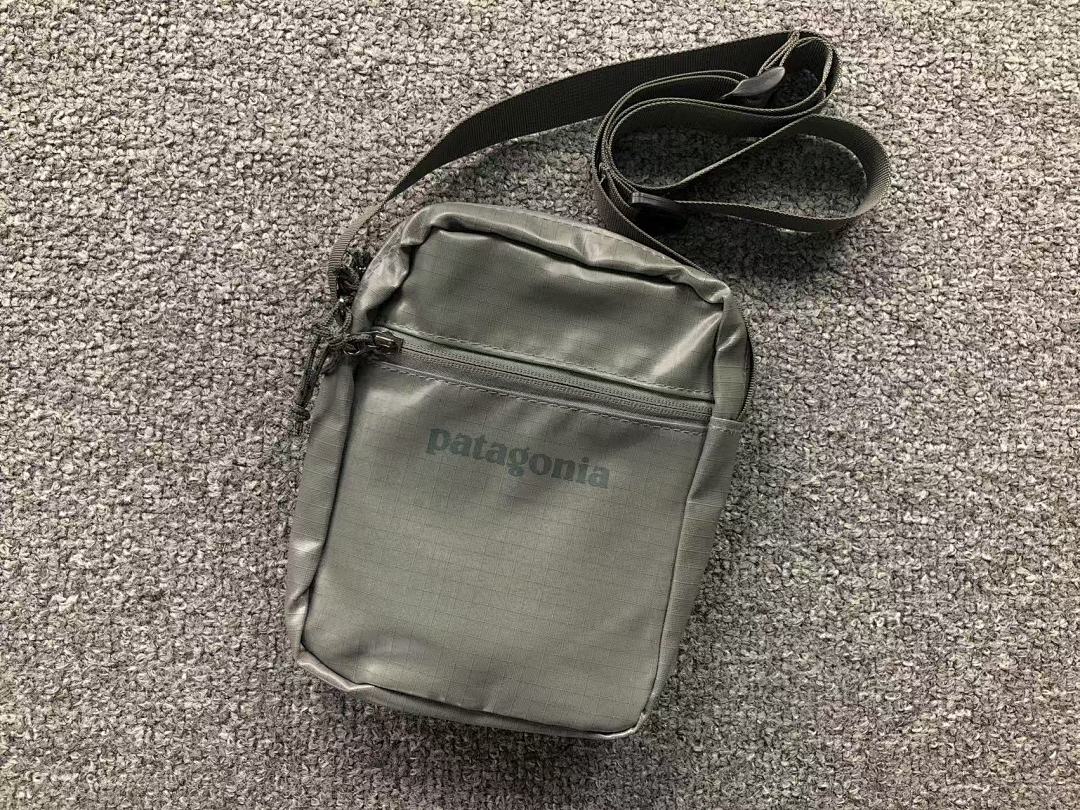 On Running 75 PATAGONIA BAG 1104286966 (Long 17CM* Wide 6CM*19CM) - Image 8