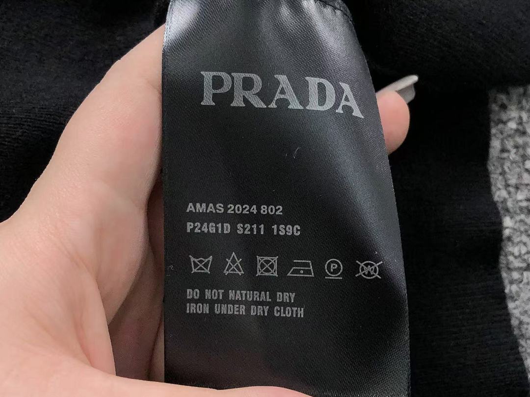 Prada 218 P⭐A⭐A SWEATER 511131904 (Im 170Cm 57Kg I Wear Size 42 In The Phot) - Image 13