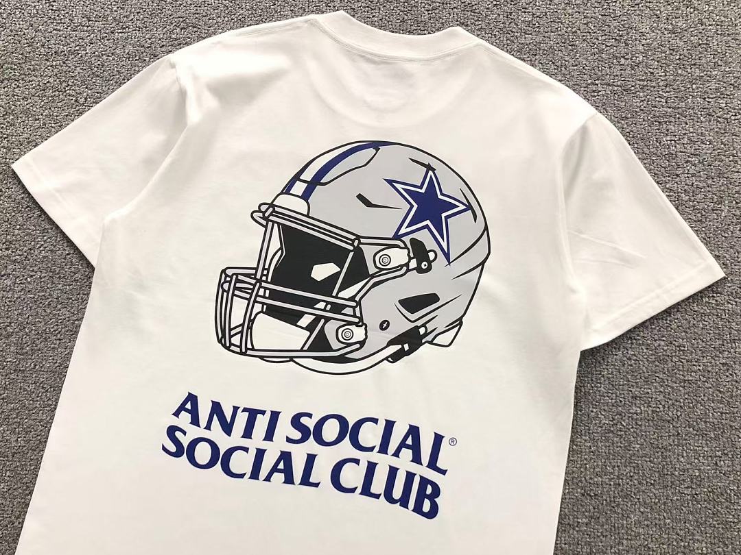 Christian Louboutin 88 ANTI SOCIAL CLUB T-SHIRT 2206211302 (Im 170Cm 60Kg I Wear Size M In The Phot) - Image 8