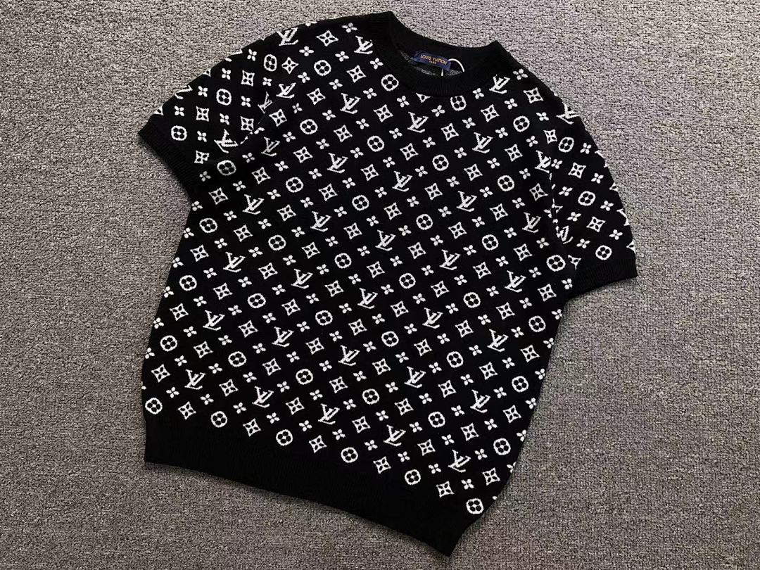 Louis Vuitton 135 L⭐ T-SHIRT 42030221156 (Im 172Cm 55Kg I Wear Size S In The Phot) - Image 8
