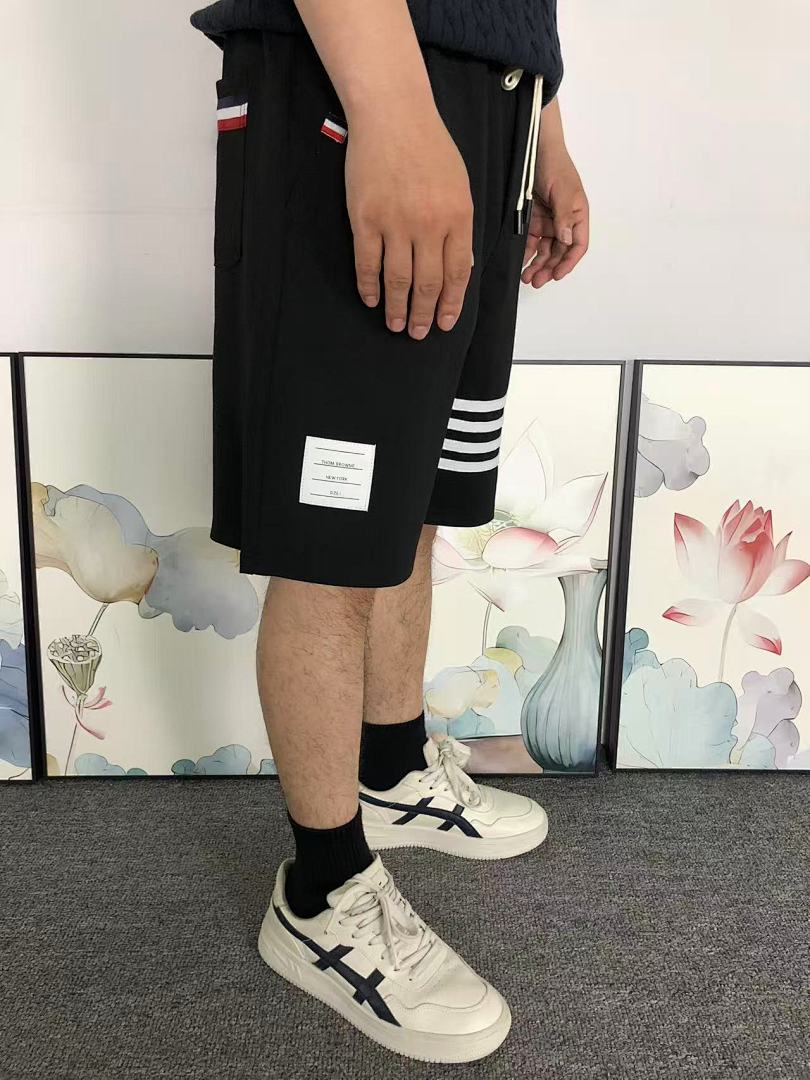 Thom Browne 115 THOM BROWNE SHORTS 3203236220 (Im 170Cm 60Kg I Wear Size L In The Phot) - Image 4