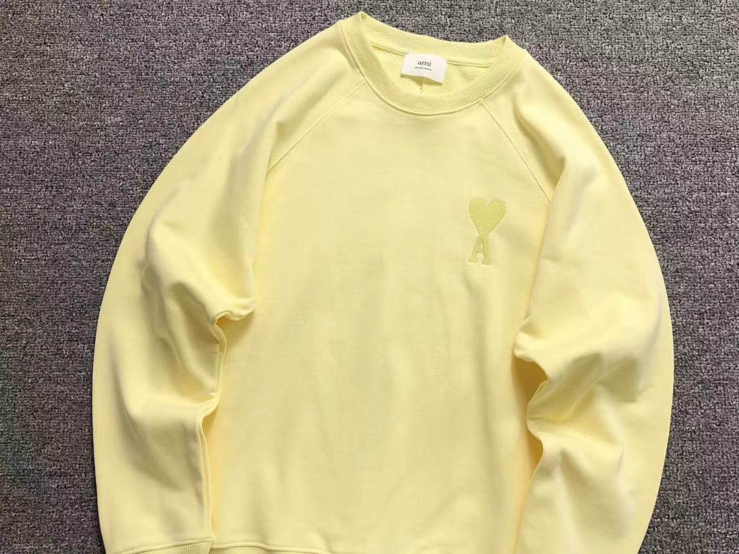 AMI 118 AMI HOODIE 3109110521 (Im 170Cm 60Kg I Wear Size M In The Phot) - Image 13