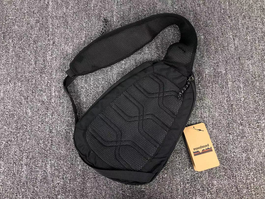 On Running 85 PATAGONIA BAG (Long 19CM* Wide 9CM* High 32CM) - Image 6