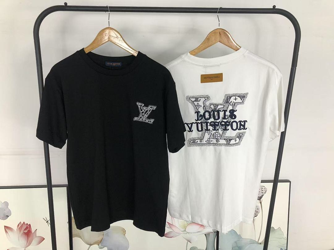 Louis Vuitton 118 L⭐ T-SHIRT 41062613126 (Im 170Cm 60Kg I Wear Size XS In The Phot) - Image 25