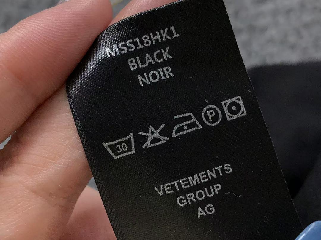 Vetements 88 VETEMENTS T-SHIRT 482314145 (Im 170Cm 60Kg I Wear Size S In The Phot) - Image 20