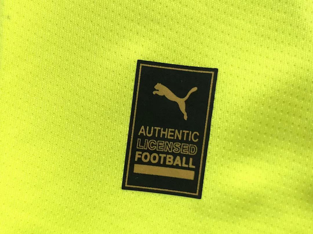 Unbranded 68 FOOTBALL T-SHIRT - Image 9