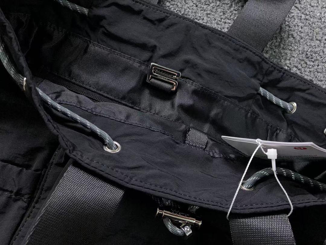 On Running 188 LULULEMON BAG 4206272277 (Long 36CM* Wide 17CM* High 32CM) - Image 22